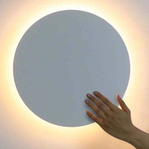LED wall lamp: compact, stylish, versatile lighting